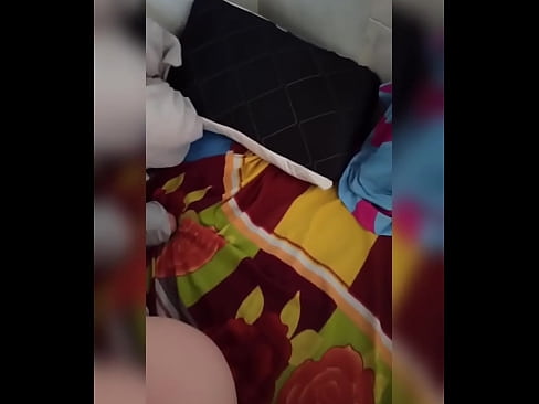 ❤️ השותפה שלי נשארת לבד בבית כי בעלה יוצא לחופשה ואני מנצלת את ההזדמנות לזיין אותה ולמלא לה את התחת בחלב פורנו ב-iw.sex-porntube.ru